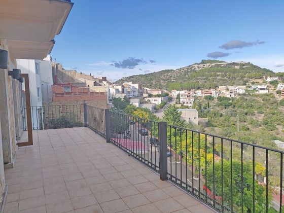 Foto 1 de Casa adossada en venda a Cervera del Maestre de 8 habitacions amb terrassa i garatge