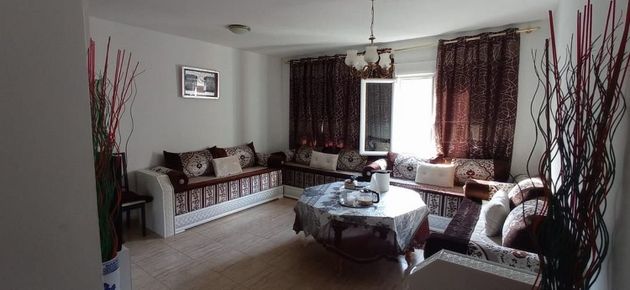 Foto 2 de Pis en venda a Eixample Nord – La Devesa de 4 habitacions amb balcó