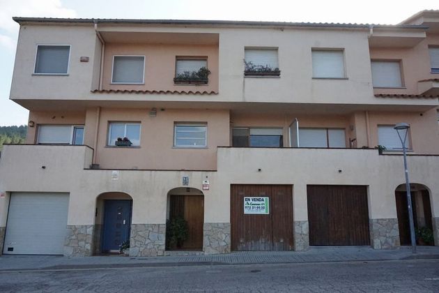 Foto 2 de Venta de casa adosada en calle Gaudi de 2 habitaciones con terraza y jardín
