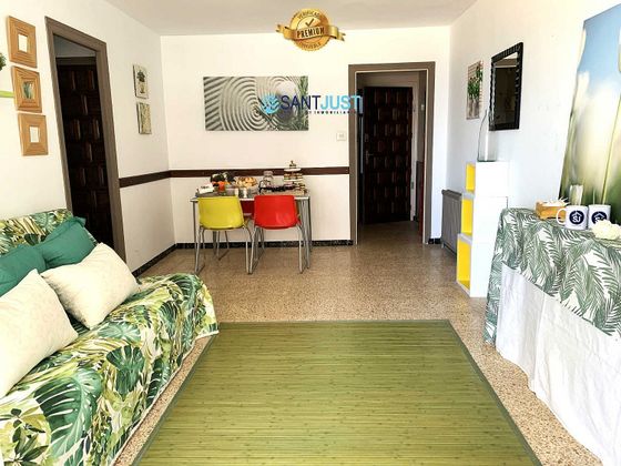 Foto 1 de Venta de piso en calle De la Punta del Cavall de 1 habitación con terraza y piscina