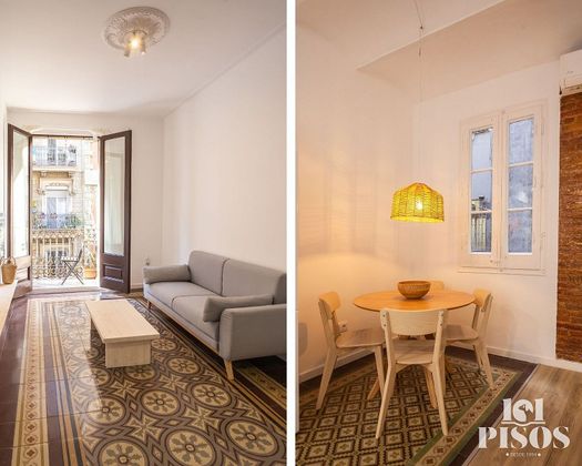 Foto 2 de Pis en venda a La Barceloneta de 2 habitacions amb balcó i aire acondicionat