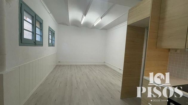 Foto 1 de Oficina en alquiler en Centre - Estació de 58 m²