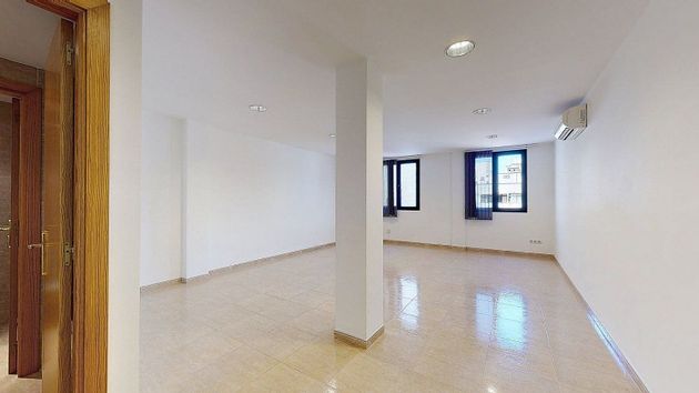 Foto 1 de Oficina en alquiler en Marquès de la Fontsanta - Pere Garau de 57 m²