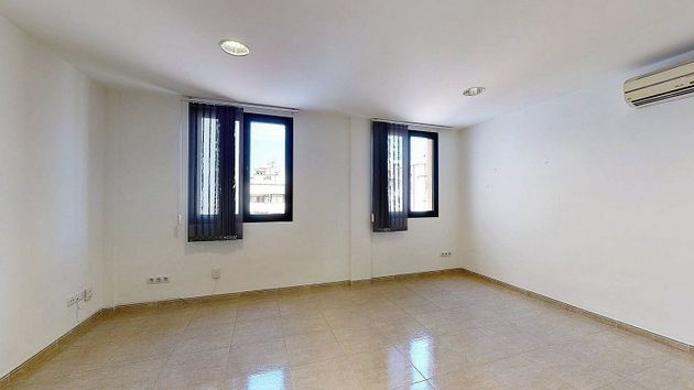 Foto 2 de Oficina en alquiler en Marquès de la Fontsanta - Pere Garau de 57 m²
