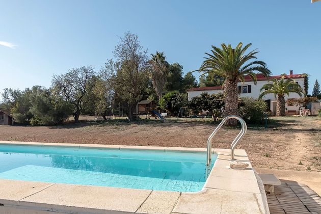 Foto 1 de Casa rural en venda a Banyeres del Penedès de 5 habitacions amb piscina i garatge