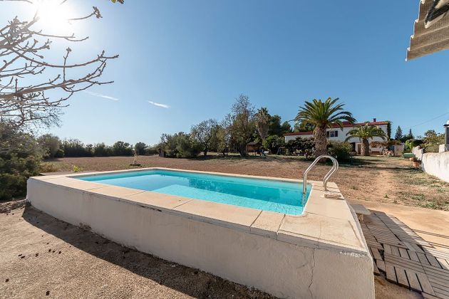 Foto 2 de Casa rural en venda a Banyeres del Penedès de 5 habitacions amb piscina i garatge