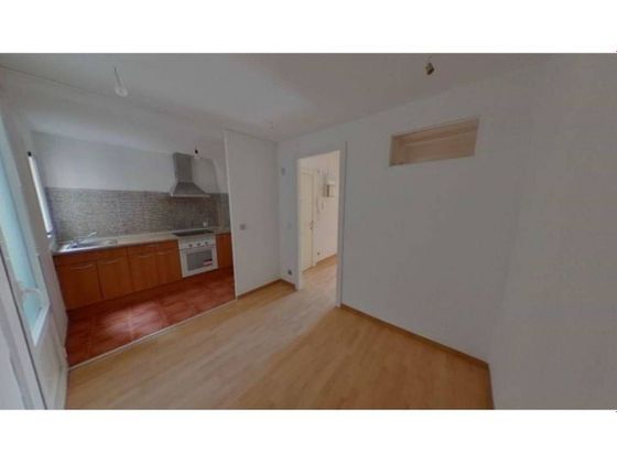 Foto 1 de Venta de piso en El Raval de 2 habitaciones y 37 m²