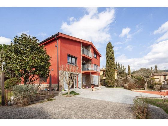 Foto 2 de Casa en venda a Maià de Montcal de 7 habitacions amb terrassa i garatge