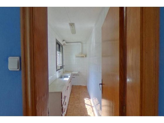 Foto 1 de Venta de piso en Trinitat Vella de 2 habitaciones y 43 m²