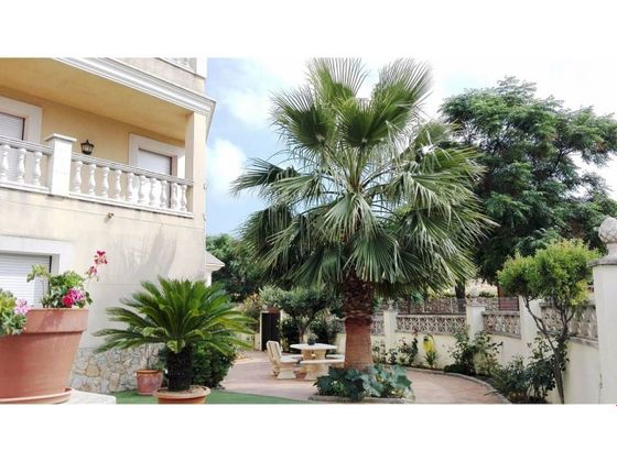 Foto 2 de Casa en venda a Malgrat de Mar de 7 habitacions amb terrassa i jardí