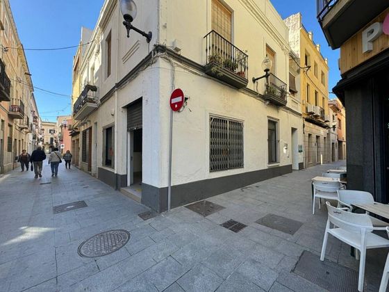 Foto 1 de Local en lloguer a calle De Romaní de 64 m²