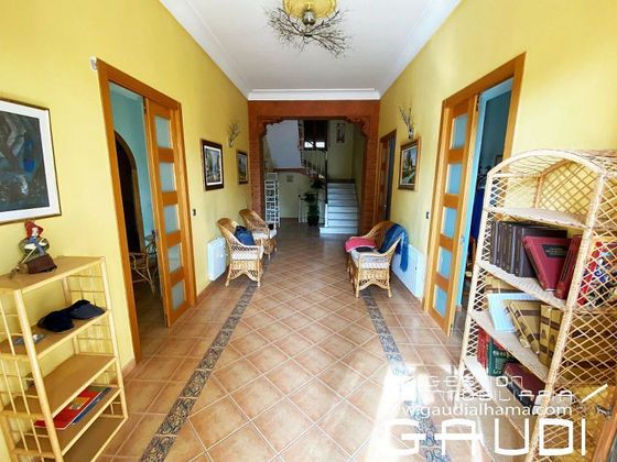 Foto 2 de Chalet en venta en Alhama de Murcia de 5 habitaciones con terraza y jardín
