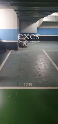 Foto 2 de Garaje en venta en Gràcia de 26 m²