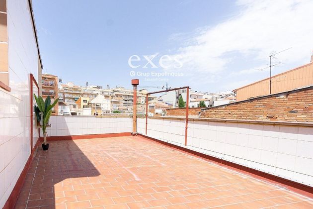 Foto 1 de Casa en venda a Eixample - Sant Oleguer de 3 habitacions amb terrassa i garatge