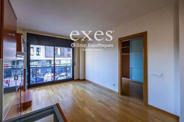 Foto 1 de Venta de piso en Eixample - Sant Oleguer de 1 habitación con garaje y calefacción