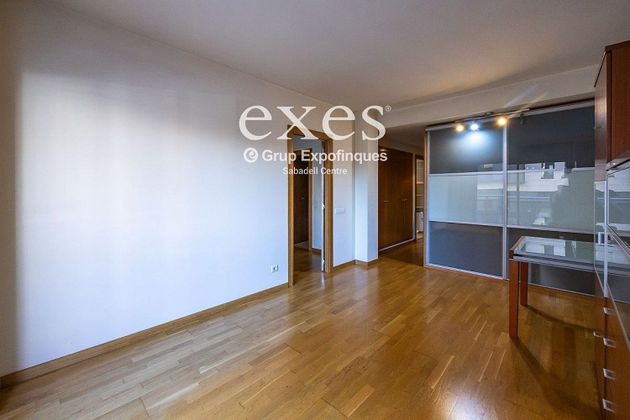 Foto 2 de Venta de piso en Eixample - Sant Oleguer de 1 habitación con garaje y calefacción