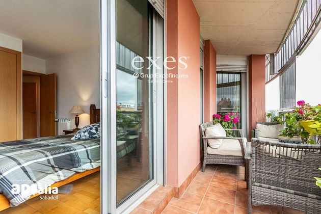 Foto 2 de Piso en venta en Centre - Sabadell de 3 habitaciones con terraza y piscina