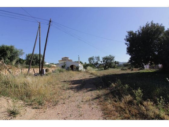 Foto 2 de Casa rural en venda a Zona Pueblo de 1 habitació i 700 m²