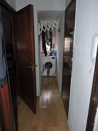 Foto 2 de Venta de piso en Sanfeliu de 3 habitaciones y 45 m²