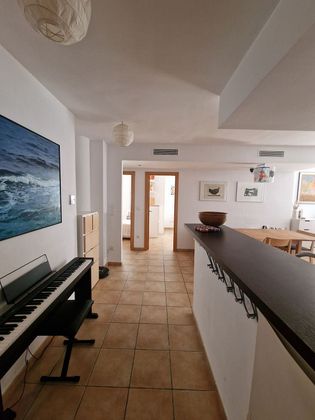 Foto 2 de Pis en venda a calle Pallars de 2 habitacions amb terrassa i balcó