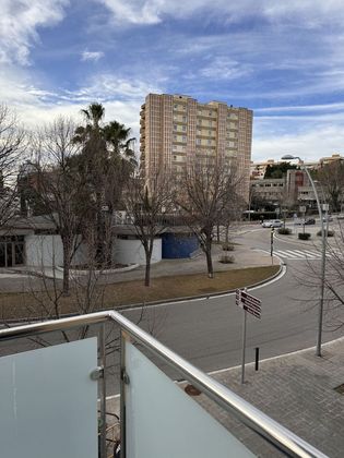Foto 1 de Venta de piso en calle Sol de 3 habitaciones con terraza y balcón