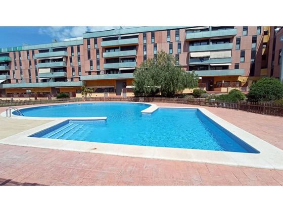 Foto 1 de Pis en venda a Poble Nou - Zona Esportiva de 3 habitacions amb terrassa i piscina