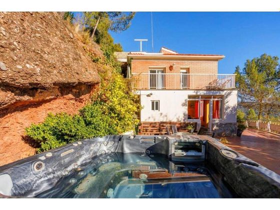 Foto 2 de Casa en venda a Matadepera de 5 habitacions amb terrassa i piscina
