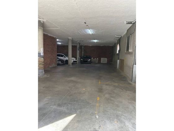 Foto 2 de Garatge en venda a calle De Tortosa de 437 m²