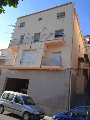 Foto 2 de Venta de casa en Camarasa de 6 habitaciones con terraza y garaje