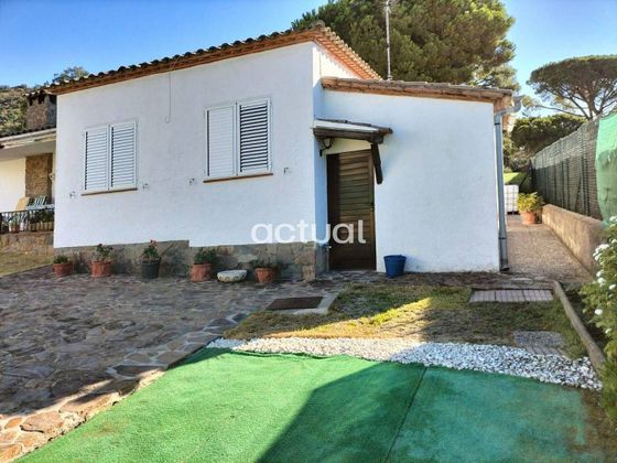 Foto 2 de Casa en venta en Cabanyes-Mas Ambrós-Mas Pallí de 3 habitaciones con terraza y jardín