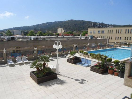 Foto 2 de Piso en alquiler en avenida Del Cavall Bernat de 1 habitación con terraza y piscina