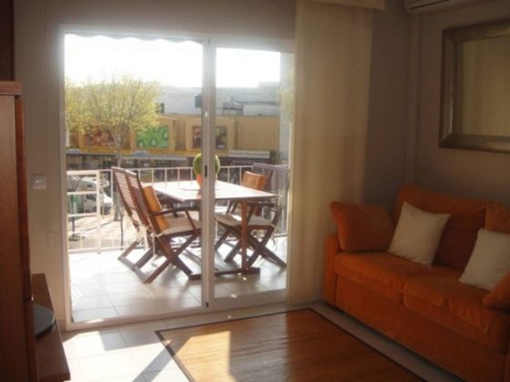 Foto 2 de Pis en lloguer a avenida De Platja D'aro de 2 habitacions amb terrassa i mobles
