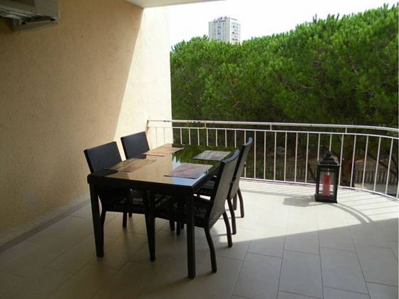 Foto 2 de Pis en lloguer a avenida Madrid de 2 habitacions amb terrassa i mobles
