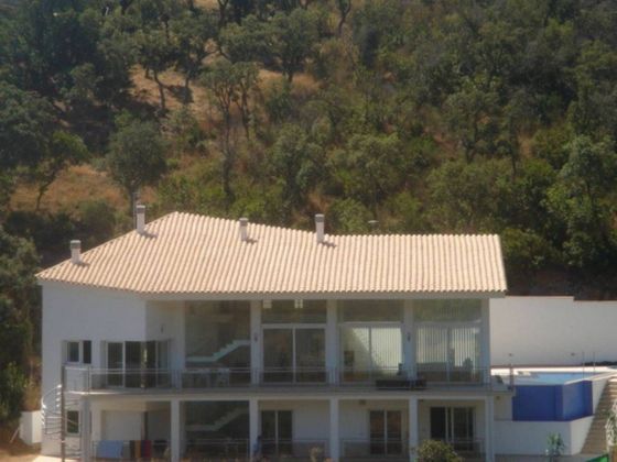 Foto 1 de Casa en venta en Cavall Bernat - Cala Rovira de 5 habitaciones con terraza y piscina