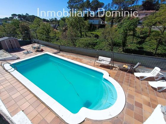 Foto 1 de Xalet en venda a calle Maladeta de 5 habitacions amb terrassa i piscina