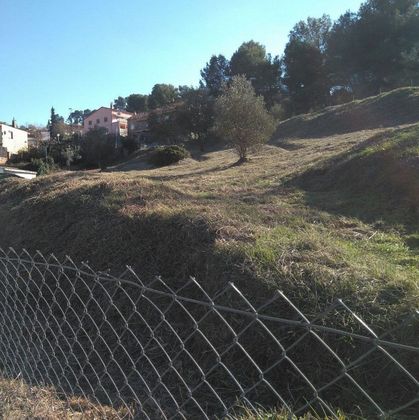 Foto 1 de Venta de terreno en Castellbisbal de 411 m²