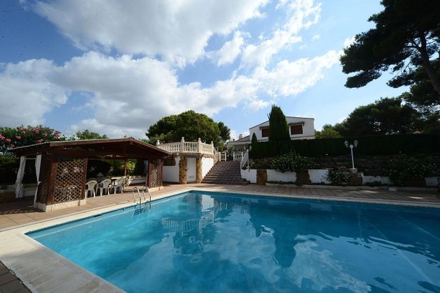 Foto 1 de Casa rural en venda a Camì Paterna-Lloma del Calderer de 7 habitacions amb terrassa i piscina