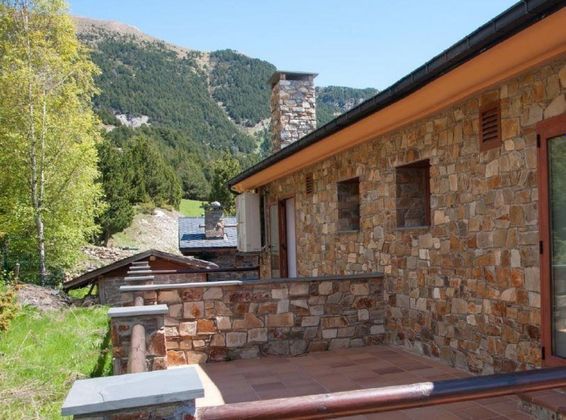 Foto 2 de Casa en venda a Canillo de 3 habitacions amb terrassa i garatge