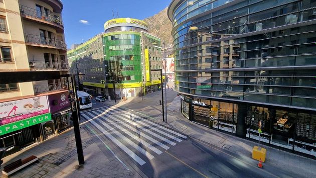 Foto 1 de Oficina en alquiler en Andorra la Vella de 30 m²