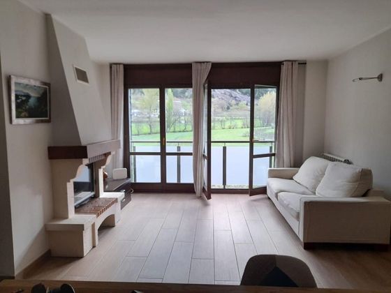 Foto 1 de Venta de piso en Ordino de 3 habitaciones con balcón y calefacción