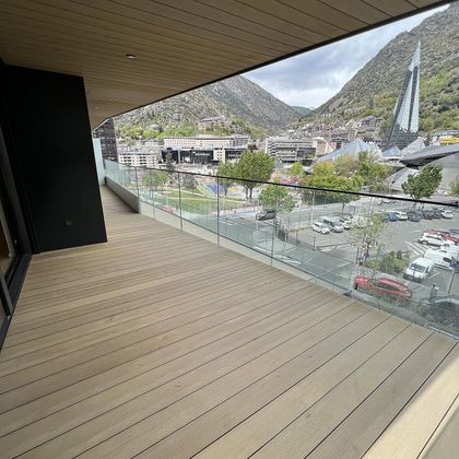 Foto 1 de Pis en lloguer a Escaldes, les de 2 habitacions amb terrassa i balcó