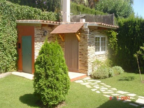 Foto 2 de Casa en venda a Castellvell del Camp de 4 habitacions amb piscina i jardí