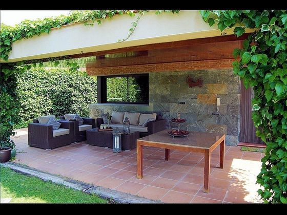 Foto 1 de Casa en venta en Mestral de 6 habitaciones con piscina y jardín