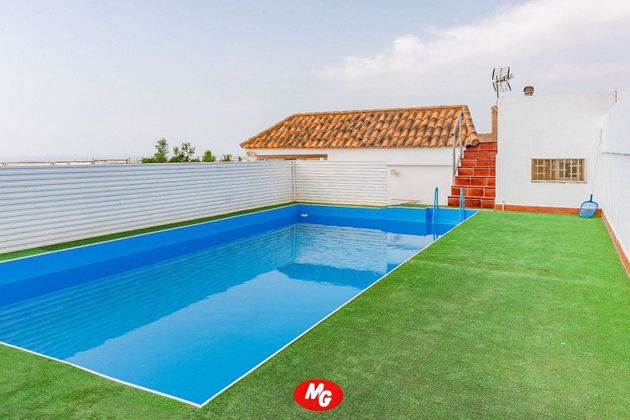Foto 1 de Xalet en venda a La Cañada-Costacabana-Loma Cabrera-El Alquián de 3 habitacions amb piscina i jardí