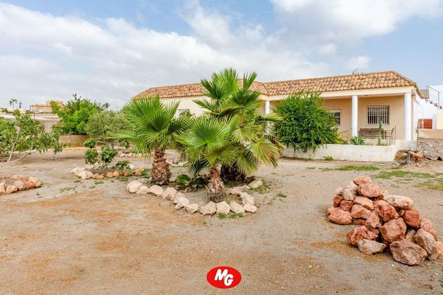 Foto 2 de Xalet en venda a La Cañada-Costacabana-Loma Cabrera-El Alquián de 3 habitacions amb piscina i jardí