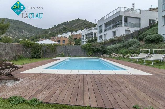 Foto 2 de Alquiler de chalet en Levantina - Montgavina - Quintmar de 5 habitaciones con terraza y piscina