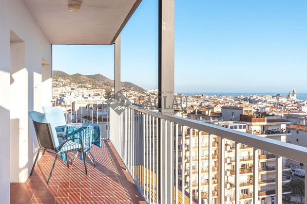 Foto 1 de Pis en venda a Vallpineda - Santa Bàrbara de 2 habitacions amb terrassa i piscina
