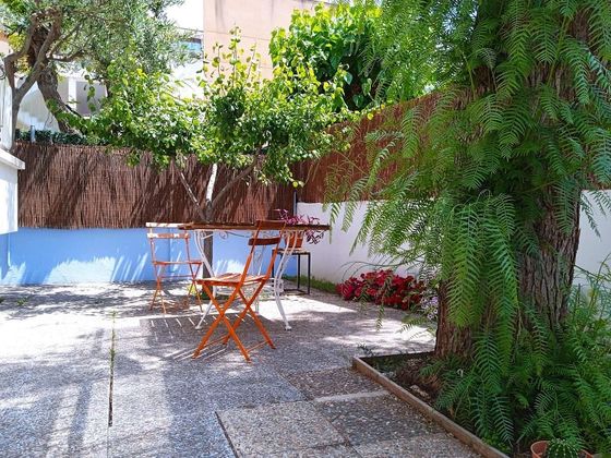 Foto 1 de Piso en alquiler en Bardají-Molí de Baix de 1 habitación con terraza y jardín