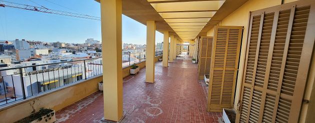 Foto 2 de Venta de ático en Plaça de Toros de 4 habitaciones con terraza y balcón