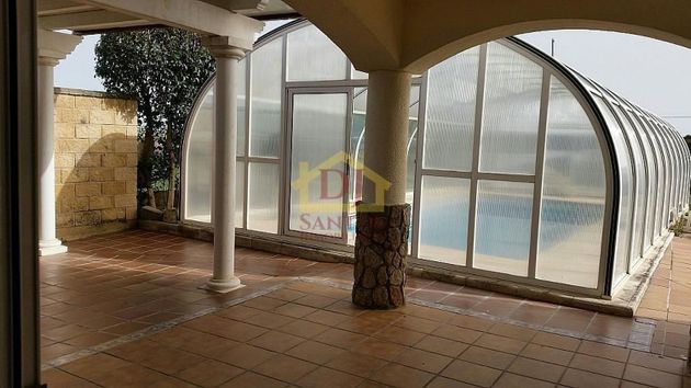 Foto 1 de Casa en venda a Castellanos de Villiquera de 5 habitacions amb piscina i garatge